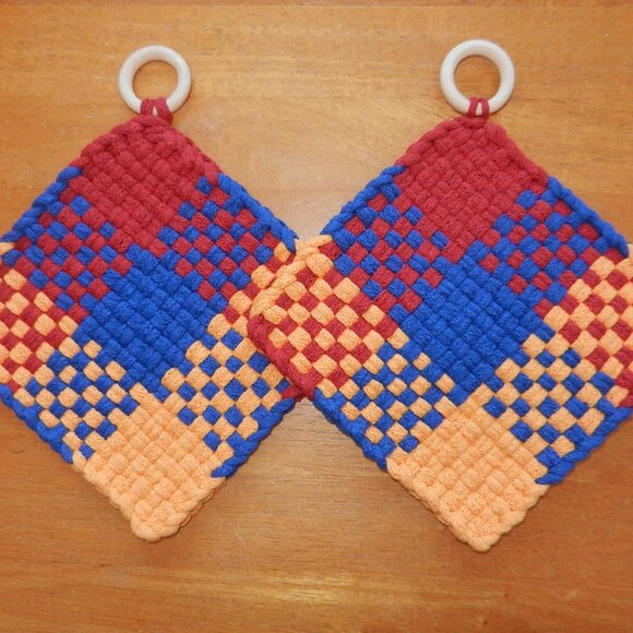 Set of 2 Handmade Artisan Woven Loomed Armenian Flag Potholders Hot Pads Trivets - Picture 1 of 8